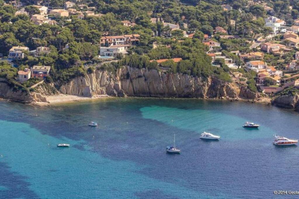 Joli Studio A 6 Min A Pied De La Plage Lägenhet Sanary-sur-Mer Exteriör bild